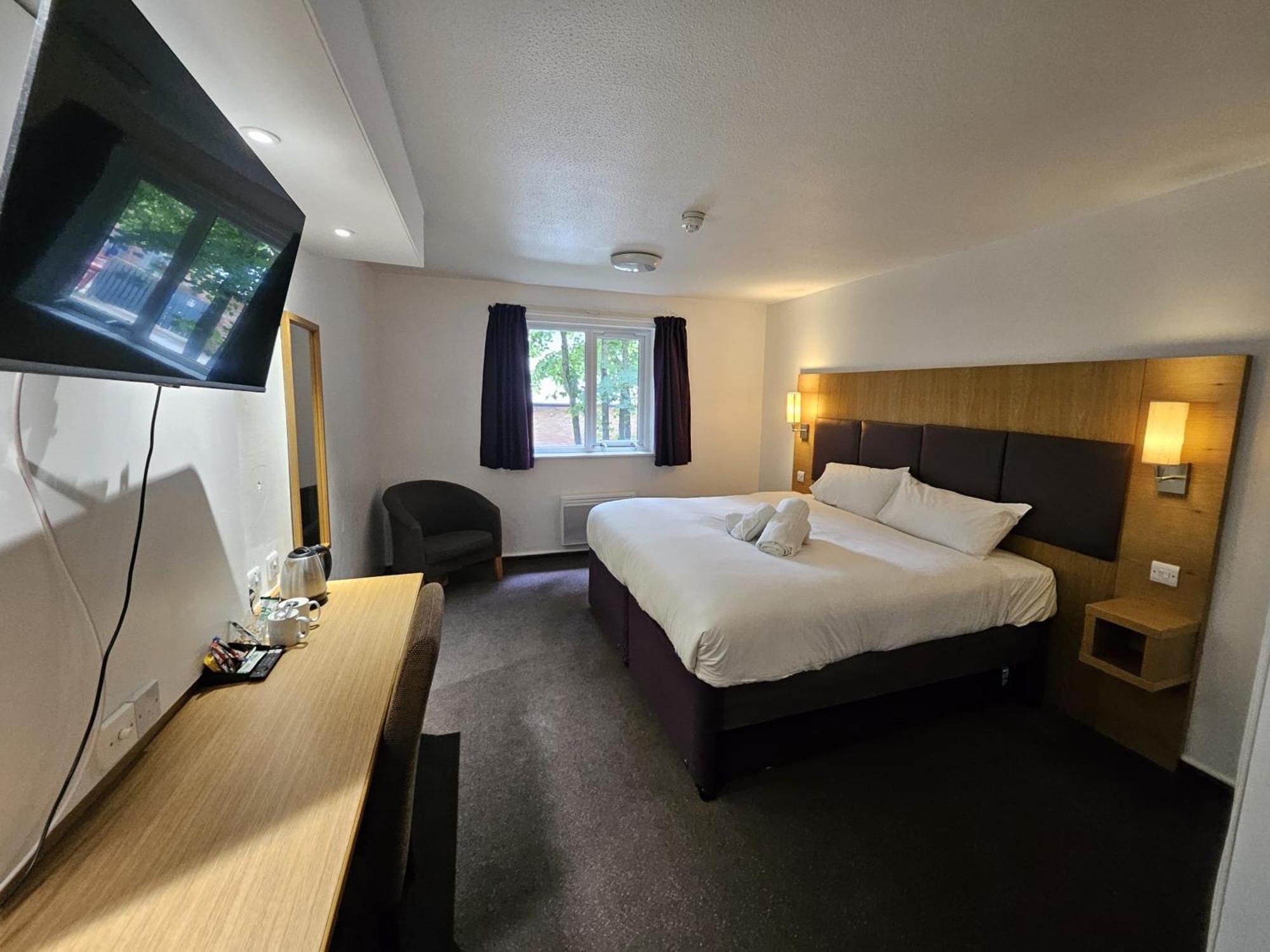 V Lodge Manchester Middleton  Extérieur photo